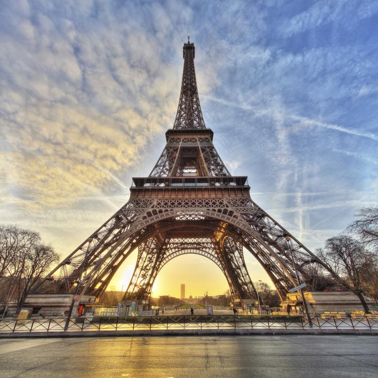 דירות פריז Eiffel Tower Champs De Mars מראה חיצוני תמונה