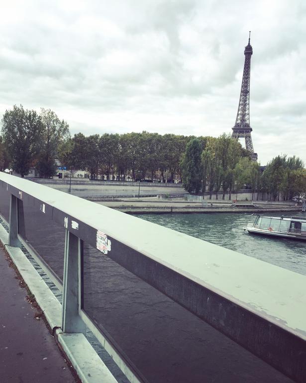 דירות פריז Eiffel Tower Champs De Mars מראה חיצוני תמונה